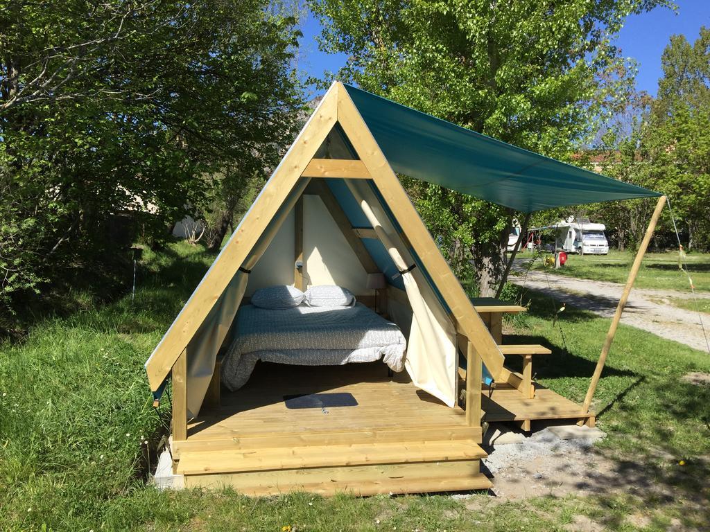 Camping Frédéric Mistral Castellane Exterior foto
